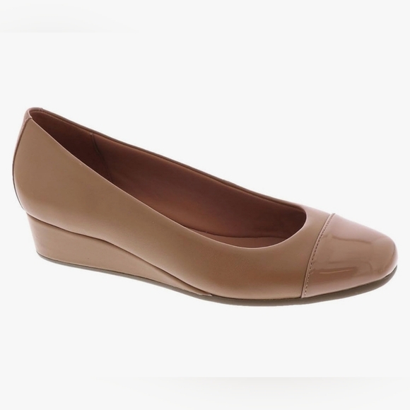 Easy Spirit Shoes - Easy Spirit Gracey low wedge pump
